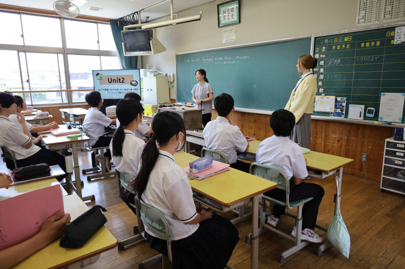 6fb87d2c-b121-4a37-a28c-1ac3bc154858